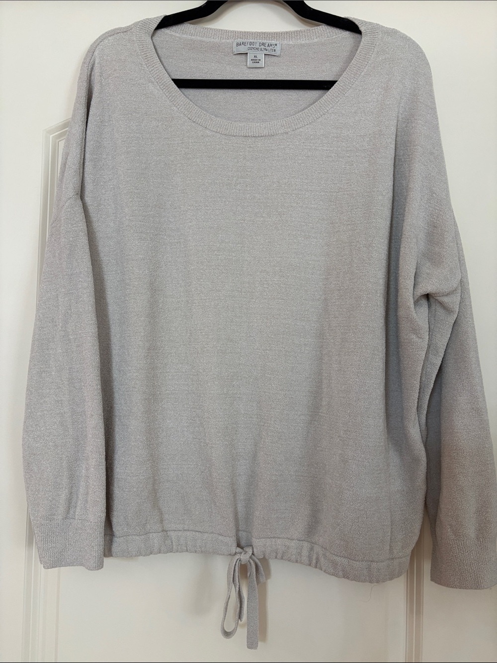 Barefoot Dreams Neutral Cream Tie-Hem Scoop Crew Sweater